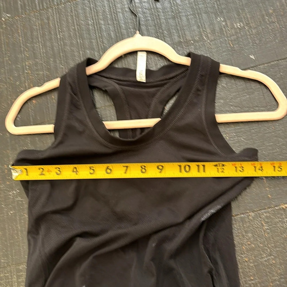 Athleta Black Tank Sleeveless Workout Top size XS - Picture 5 of 7